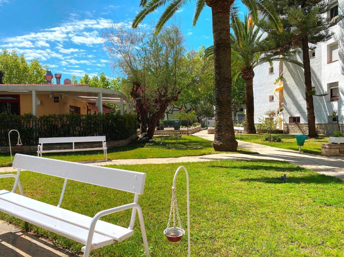 Corcega Salou Beach Apartaments Exterior photo